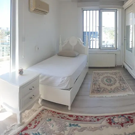 Konyaaltinda Muhtesem Gemi Ev Appartement Antalya