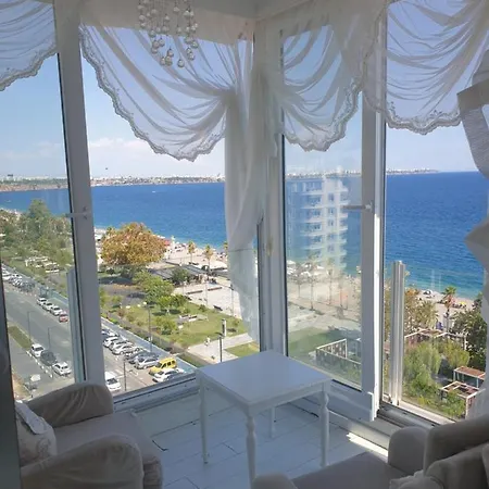 Appartement Konyaaltinda Muhtesem Gemi Ev Antalya